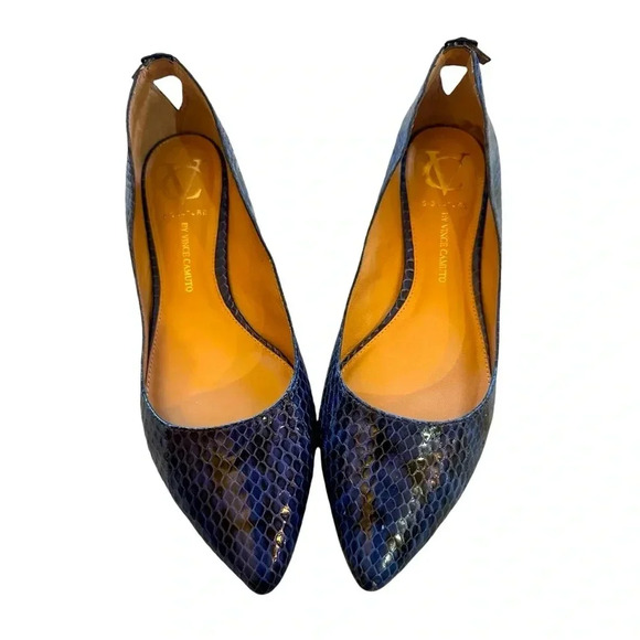 Vince Camuto Signature Blue Snakeskin Leather Kitten Toe Flats Size 8.5 - Picture 1 of 9